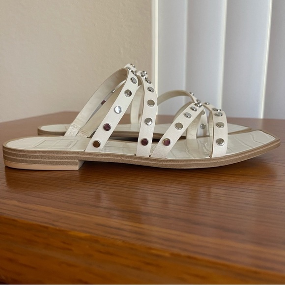 Dolce Vita Ibbie Ivory Studded Flat Sandals Size 7.5 - Picture 5 of 13